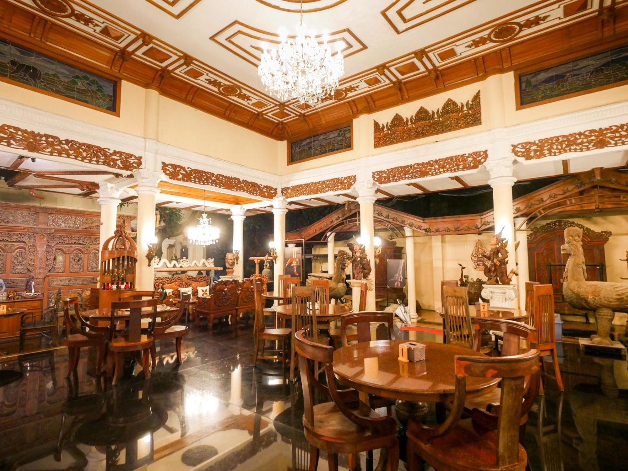 Rumah Pesik Art & Heritage Hotel Gondowulung Экстерьер фото
